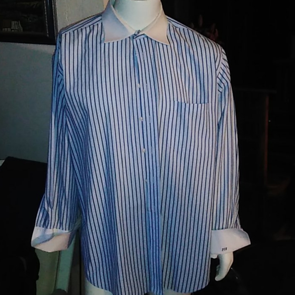 Men's dress shirt